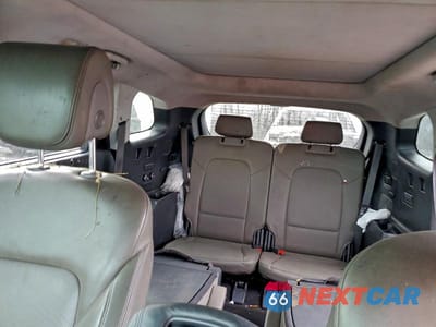 Zdjęcie 10 z 12 samochodu: 2017 HYUNDAI SANTA FE VIN:KM8SR4HF5HU257010 - miniatura