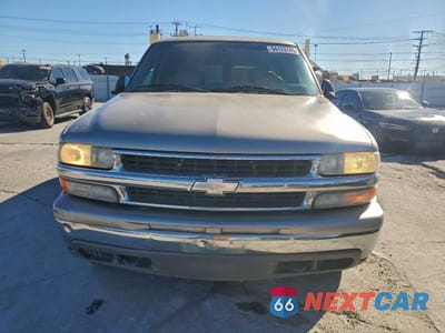 Piąte zdjęcie samochodu w środku: 2001 CHEV SUBURBAN VIN:3GNEC16T31G128368 - miniatura