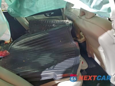 Zdjęcie 11 z 14 samochodu: 2024 VOLVO XC60 PLUS VIN:YV4L12RL5R1713225 - miniatura