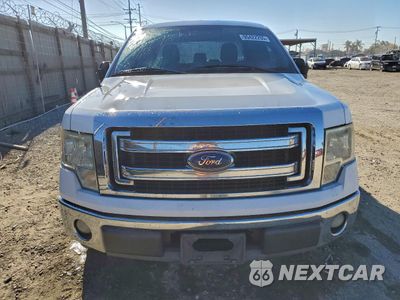 Piąte zdjęcie samochodu w środku: 2013 FORD F150 SUPERCREW VIN:1FTEW1CM8DKE94191 - miniatura