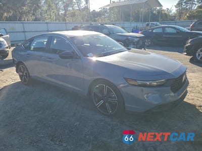 Czwarte zdjęcie samochodu z boku: 2023 HONDA ACCORD VIN:1HGCY2F5XPA006799 - miniatura