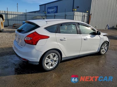 Trzecie zdjęcie samochodu z tyłu: 2012 FORD FOCUS SEL VIN:1FAHP3M27CL306925 - miniatura