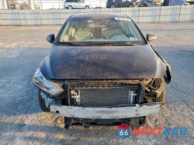 Piąte zdjęcie samochodu w środku: 2018 HYUNDAI IONIQ SEL VIN:KMHC75LC2JU072125 - miniatura