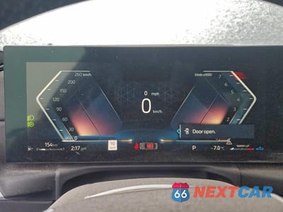 Zdjęcie 9 z 12 samochodu: 2023 BMW 330XI VIN:3MW89FF08P8D68877 - miniatura