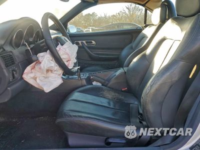 Zdjęcie 7 z 12 samochodu: 2001 MERCEDES-BENZ SLK 230 KOMPRESSOR VIN:WDBKK49F71F205538 - miniatura