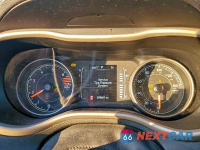 Zdjęcie 9 z 13 samochodu: 2018 JEEP CHEROKEE LATITUDE VIN:1C4PJLCB9JD557378 - miniatura