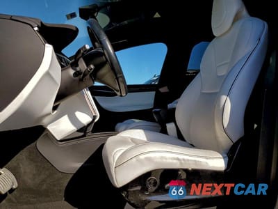 Zdjęcie 7 z 14 samochodu: 2016 TESLA MODEL X VIN:5YJXCBE44GFS00923 - miniatura