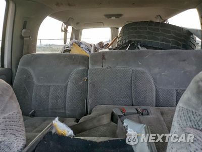 Zdjęcie 10 z 15 samochodu: 1999 CHEVROLET SUBURBAN C2500 VIN:3GNGC26JXXG196818 - miniatura