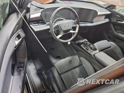 Zdjęcie 8 z 13 samochodu: 2025 AUDI Q6 E-TRON PRESTIGE VIN:WA134BGF5SA014961 - miniatura