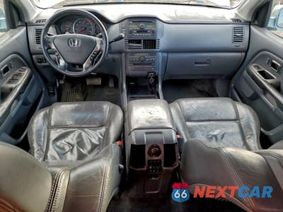 Zdjęcie 8 z 13 samochodu: 2003 HONDA PILOT EXL VIN:2HKYF18633H514531 - miniatura
