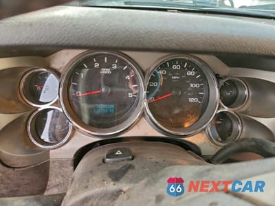 Zdjęcie 9 z 12 samochodu: 2013 GMC SIERRA K3500 SLE VIN:1GT423C85DF149800 - miniatura