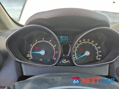 Zdjęcie 9 z 12 samochodu: 2015 FORD FIESTA TITANIUM VIN:3FADP4FJ0FM120672 - miniatura