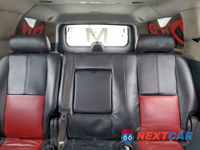 Zdjęcie 10 z 13 samochodu: 2010 CHEVROLET SUBURBAN K1500 LT VIN:1GNUKJE34AR254514 - miniatura