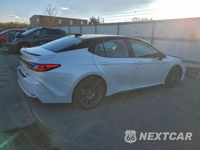 Trzecie zdjęcie samochodu z tyłu: 2025 TOYOTA CAMRY XSE VIN:4T1DBADK8SU007184 - miniatura