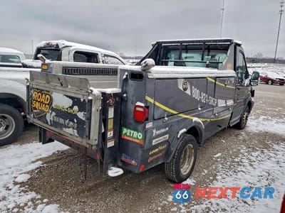 Trzecie zdjęcie samochodu z tyłu: 2018 FORD TRANSIT CAB & CHASSI VIN:1FDBF6ZM0JKA24350 - miniatura