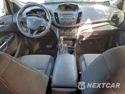 Zdjęcie 8 z 12 samochodu: 2017 FORD ESCAPE SE VIN:1FMCU9GD9HUB55886 - miniatura