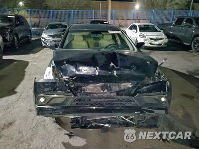 Piąte zdjęcie samochodu w środku: 2016 HYUNDAI AZERA VIN:KMHFG4JG1GA518272 - miniatura