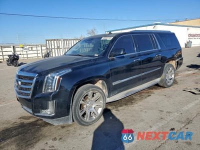 2015 CADILLAC ESCALADE ESV LUXURY 1GYS4HKJ8FR183180 - główne zdjęcie licytacji z USA - miniatura