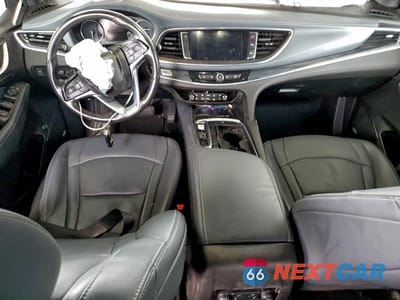 Zdjęcie 8 z 12 samochodu: 2022 BUICK ENCLAVE PREMIUM VIN:5GAERCKW8NJ110912 - miniatura