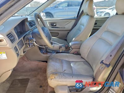 Zdjęcie 7 z 14 samochodu: 1999 VOLVO S70 GLT VIN:YV1LS56D4X1580320 - miniatura