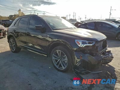 Czwarte zdjęcie samochodu z boku: 2024 AUDI Q3 PREMIUM S LINE 45 VIN:WA1DECF33R1190190 - miniatura