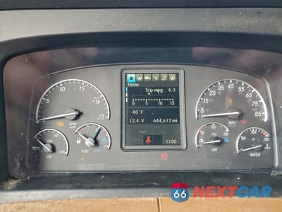 Zdjęcie 8 z 10 samochodu: 2020 FREIGHTLINER CASCADIA 126 SEMI TRUCK VIN:3AKJHHDR5LSLR8259 - miniatura