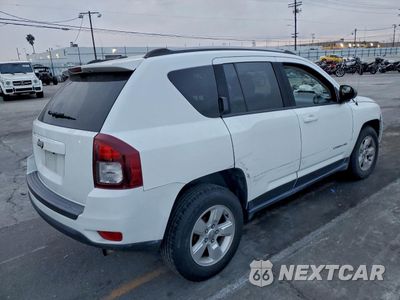 Trzecie zdjęcie samochodu z tyłu: 2016 JEEP COMPASS SPORT VIN:1C4NJCBB9GD574568 - miniatura