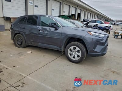 Czwarte zdjęcie samochodu z boku: 2025 TOYOTA RAV4 LE VIN:2T3F1RFV0SC495704 - miniatura
