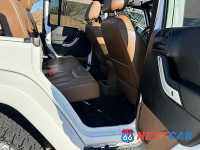 Zdjęcie 6 z 10 samochodu: 2015 JEEP WRANGLER UNLIMITED SAHARA VIN:1C4BJWEG9FL646451 - miniatura