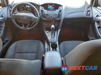 Zdjęcie 8 z 13 samochodu: 2016 FORD FOCUS SE VIN:1FADP3F22GL391545 - miniatura