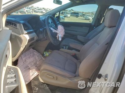 Zdjęcie 7 z 14 samochodu: 2020 HONDA ODYSSEY LX VIN:5FNRL6H2XLB062342 - miniatura