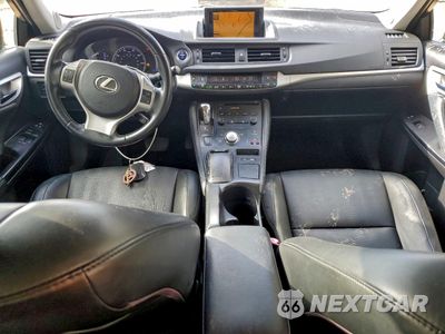 Zdjęcie 8 z 14 samochodu: 2012 LEXUS CT 200 VIN:JTHKD5BH9C2106077 - miniatura
