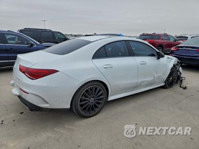 Trzecie zdjęcie samochodu z tyłu: 2022 MERCEDES-BENZ CLA 250 VIN:W1K5J4GB7NN316058 - miniatura