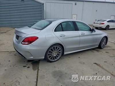 Trzecie zdjęcie samochodu z tyłu: 2016 MERCEDES-BENZ C 300 VIN:55SWF4JBXGU141944 - miniatura