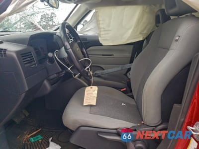Zdjęcie 7 z 15 samochodu: 2007 JEEP PATRIOT SPORT VIN:1J8FF28WX7D397192 - miniatura