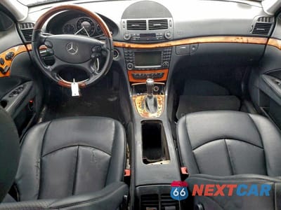 Zdjęcie 8 z 11 samochodu: 2007 MERCEDES-BENZ E 320 CDI VIN:WDBUF22X87B135097 - miniatura