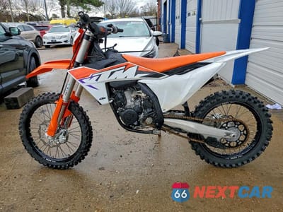 Trzecie zdjęcie samochodu z tyłu: 2023 KTM 300 SX VIN:VBKSXP233PM315588 - miniatura
