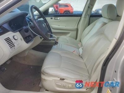 Zdjęcie 7 z 14 samochodu: 2009 CADILLAC DTS VIN:1G6KD57YX9U114831 - miniatura