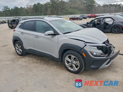 Czwarte zdjęcie samochodu z boku: 2023 HYUNDAI KONA SEL VIN:KM8K62ABXPU059431 - miniatura