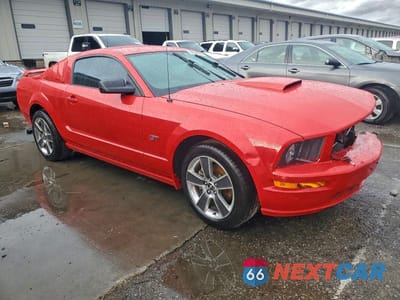 Czwarte zdjęcie samochodu z boku: 2008 FORD MUSTANG GT VIN:1ZVHT82H385200622 - miniatura