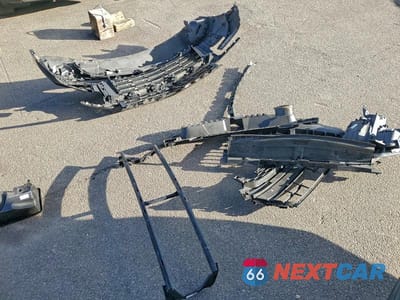 Zdjęcie 13 z 14 samochodu: 2021 CHEVROLET TAHOE K1500 LT VIN:1GNSKNKD9MR197551 - miniatura
