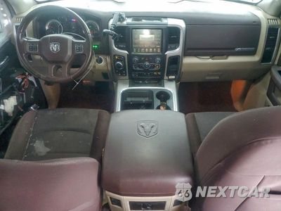 Zdjęcie 8 z 13 samochodu: 2017 RAM 1500 SLT VIN:1C6RR7LT2HS621758 - miniatura