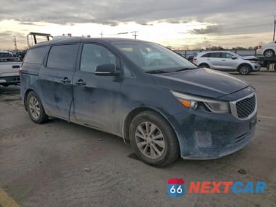 Czwarte zdjęcie samochodu z boku: 2015 KIA SEDONA LX VIN:KNDMB5C11F6068200 - miniatura