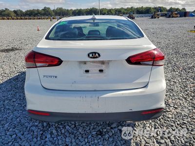 Zdjęcie 6 z 13 samochodu: 2017 KIA FORTE LX VIN:3KPFK4A73HE113936 - miniatura