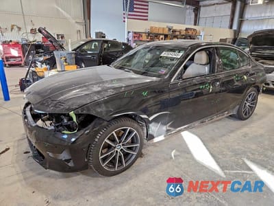 2021 BMW 330XI 3MW5R7J00M8C16510 - główne zdjęcie licytacji z USA - miniatura