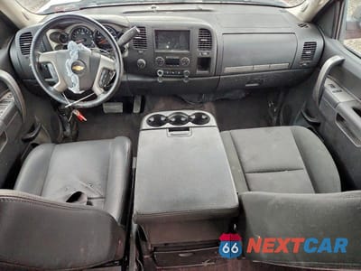 Zdjęcie 8 z 13 samochodu: 2012 CHEVROLET SILVERADO K1500 LT VIN:1GCPKSE72CF217660 - miniatura