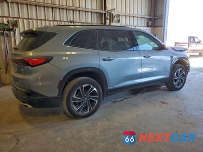 Trzecie zdjęcie samochodu z tyłu: 2025 BUICK ENCLAVE SPORT TOURING VIN:5GAERBRS1SJ298021 - miniatura