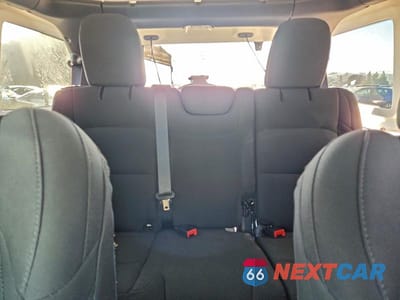 Zdjęcie 10 z 12 samochodu: 2022 JEEP WRANGLER UNLIMITED SPORT VIN:1C4HJXDG8NW226033 - miniatura