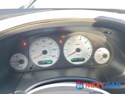 Zdjęcie 9 z 13 samochodu: 2001 DODGE GRAND CARAVAN ES VIN:2B8GP54L31R220067 - miniatura