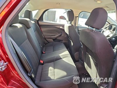 Zdjęcie 10 z 15 samochodu: 2017 FORD FOCUS SE VIN:1FADP3F2XHL210791 - miniatura